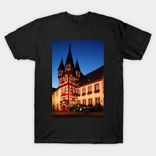 Brömserhof, Rüdesheim, Rhine, Rheingau, Hesse, Germany, evening T-Shirt